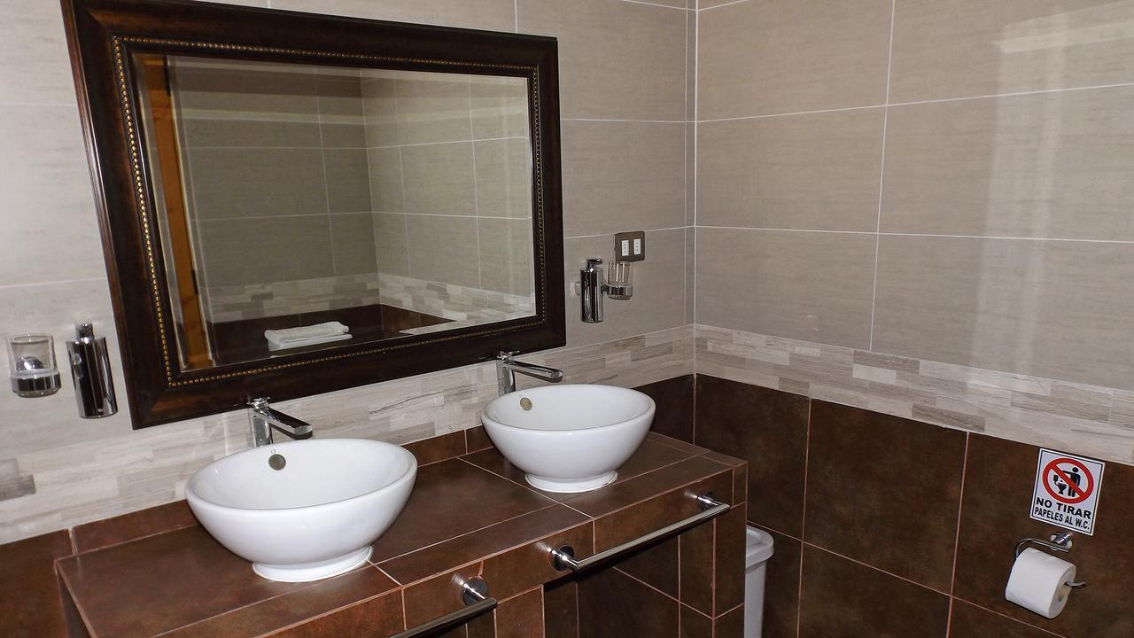 La Perla Hotel سانتا كروز المظهر الخارجي الصورة