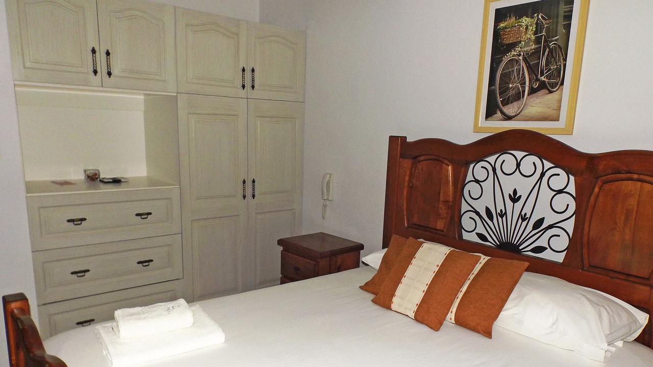 La Perla Hotel سانتا كروز المظهر الخارجي الصورة